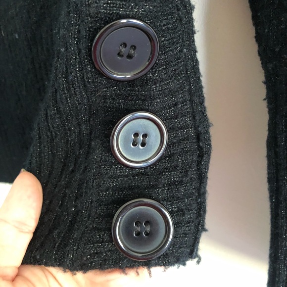 3/$15 🌷 Black Glitter Turtleneck Sweater - Picture 2 of 3